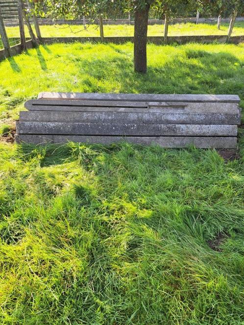 Betonnen palen met draadgleuf, Tuin en Terras, Palen, Balken en Planken, Palen, Ophalen
