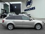 Skoda Octavia // DAB - Airco - Navi //, Auto's, Skoda, Parkeersensor, 5 deurs, Zilver of Grijs, 85 kW