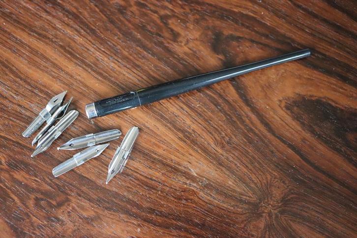 Kaligrafieset, Hobby & Loisirs créatifs, Dessin, Utilisé, Autres types, Enlèvement