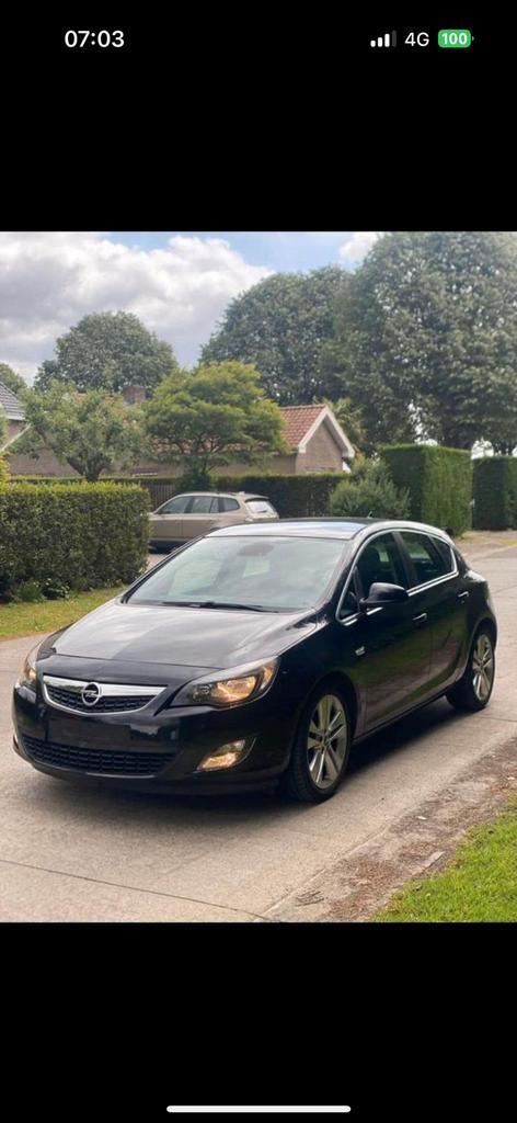 Opel Astra 1.6 benzine, Auto's, Opel, Particulier, Astra, Benzine, Zwart, Ophalen