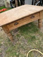 Antieke massief grenen salontafel, Ophalen