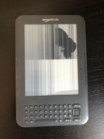 Broken Kindle Keyboard, Informatique & Logiciels, Enlèvement, Ne fonctionne pas, Amazon kindle, 6 pouces ou moins