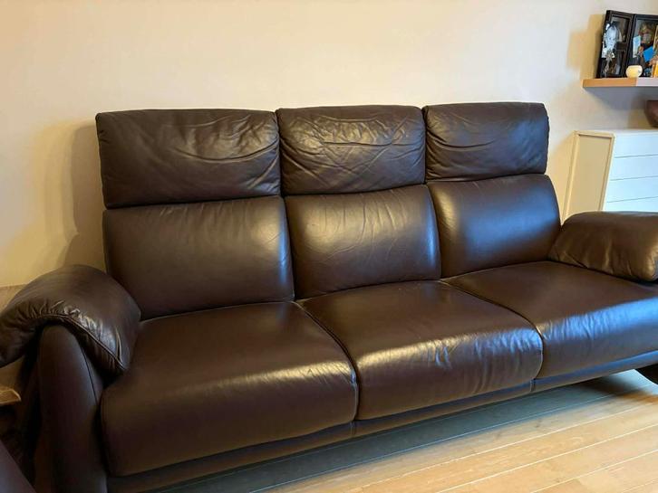 Salon in bruin leder – als nieuw, Huis en Inrichting, Zetels | Zetels, Zo goed als nieuw, Rechte bank, Leer, Ophalen