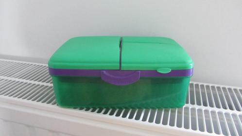 Boîte Sistema verte et mauve en très bon état, Huis en Inrichting, Keuken | Tupperware, Zo goed als nieuw, Bus of Trommel, Groen