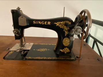 Mooie Singer naaimachine vintage 