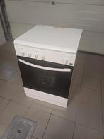 Gasfornuis met oven ZANUSSI, Elektronische apparatuur, Ophalen, Zo goed als nieuw