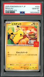 Pikachu [Big Mac McDonalds] PSA 10 - M-P 020 Japanese Promo, Hobby en Vrije tijd, Ophalen of Verzenden, Zo goed als nieuw, Losse kaart
