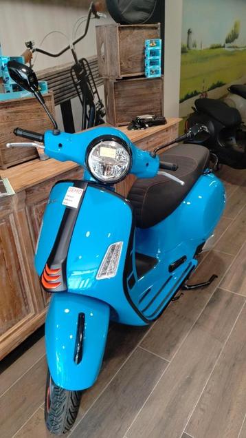 DEMO vespa gts 310 beschikbaar voor biedingen