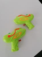 2 waterpistolen, Ophalen, Zo goed als nieuw