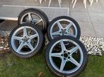 Winterbanden Mercedes C klasse, Auto-onderdelen, Banden en Velgen, Ophalen, 18 inch, Winterbanden, Band(en)