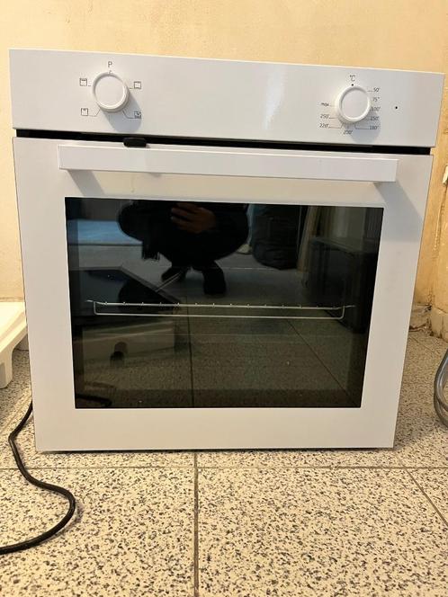 Four + taque de cuisson, hotte et évier + robinet Ikea, Huis en Inrichting, Keuken | Keukenelementen, Zo goed als nieuw, Ophalen