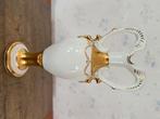 Vase blanc et or style russe, Antiek en Kunst, Ophalen