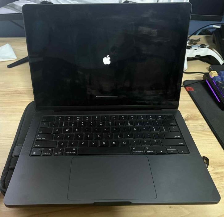 Macbook Pro M3 Pro - 12cpu 18gpu - 18GB RAM - 1TB SSD, Informatique & Logiciels, Apple Macbooks, Comme neuf, MacBook Pro, Autres tailles