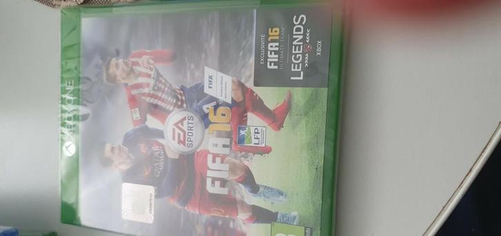 FIFA Xbox- en PS4-games nieuw in doos, Games en Spelcomputers, Games | Overige, Nieuw, Ophalen