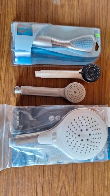 Douche koppen aan 5 euro per stuk naar keuze beschikbaar voor biedingen