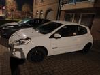 Renault clio met 88000 km, Auto's, Voorwielaandrijving, Euro 5, Stof, Zwart
