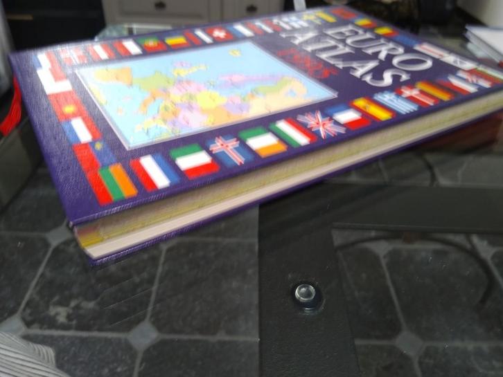 EURO-ATLAS 1995 BOEK                             A, Boeken, Atlassen en Landkaarten, Nieuw, Ophalen of Verzenden