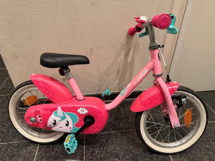 Vélo enfant rose 14” état quasi neuf avec sonnette & freins, Vélos & Vélomoteurs, Vélos | Vélos pour enfant, Comme neuf, Moins de 16 pouces
