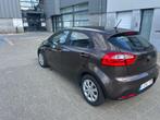 Kia rio 2012 1.2 benzine  nieuwe remschijven+nieuwe banden, Auto's, Voorwielaandrijving, Stof, 1199 cc, Bruin