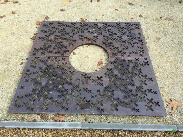 Grote , ijzeren boomroosters / boomvlonders . 180 x 180 cm, Tuin en Terras, Terrasdelen en Vlonders, Zo goed als nieuw, Ophalen