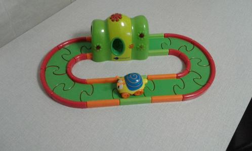 speelgoed  forest magic tunnel puzzel ( nt.v. fisher price), Kinderen en Baby's, Speelgoed | Educatief en Creatief, Zo goed als nieuw
