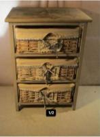 Belle armoire rétro en bois avec tiroirs en osier - 39x29x58, Collections, Maison et Meubles, Enlèvement ou Envoi