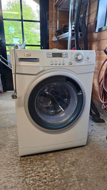 Haier HWD80 wasmachine werkt perfect 8KG lading beschikbaar voor biedingen