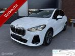 BMW 2-serie Active Tourer 220i M-PAKKET, Auto's, BMW, Monovolume, Gebruikt, Zwart, Wit