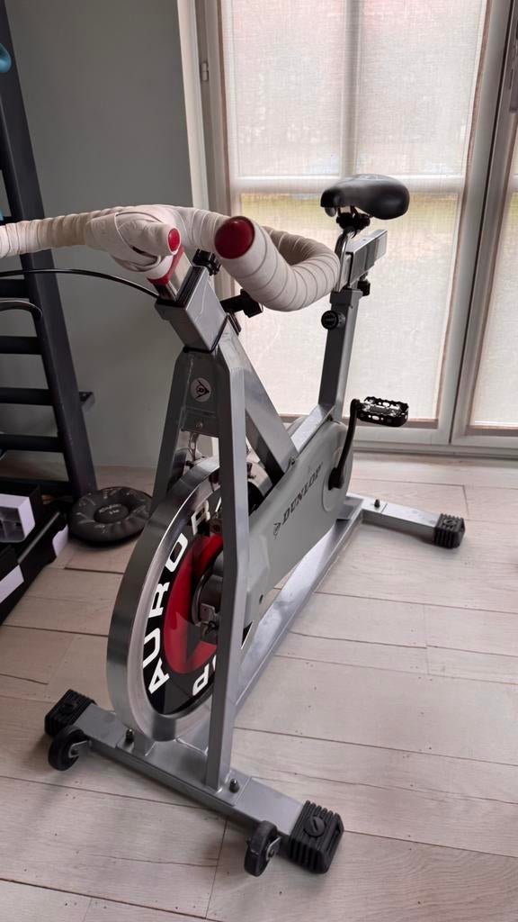 Spinningfiets Dunlop, Sport en Fitness, Fitnessapparatuur, Gebruikt, Spinningfiets, Benen, Metaal, Ophalen