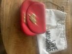 Schoudertasje Moschino, Handtassen en Accessoires, Ophalen of Verzenden, Zo goed als nieuw, Rood, Schoudertasje