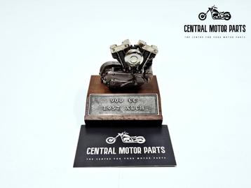 Schaal Model 1:8 Ironhead Sportster 900cc XLHC 1957 beschikbaar voor biedingen