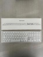 Apple Magic Keyboard met cijferblok AZERTY, Gebruikt, Azerty, Ophalen of Verzenden, Draadloos