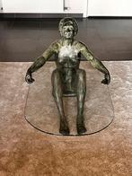 Salontafel bronzen vrouw met glazen blad, Zo goed als nieuw, Ophalen