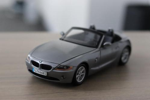 Kyosho BMW Z4 E85 Convertible 1:18 Diecast Model Auto Zilve, Verzamelen, Automerken, Motoren en Formule 1, Gebruikt, Auto's, Ophalen of Verzenden