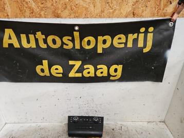 Kachel Bedieningspaneel van een BMW 1-Serie beschikbaar voor biedingen
