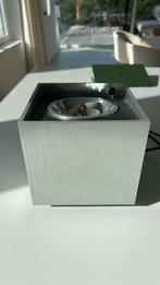 Lampe Cube, Ophalen