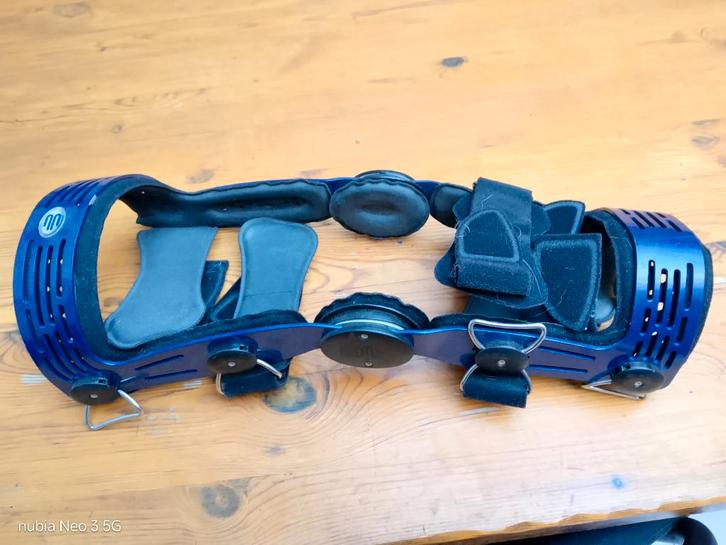Kniebrace rechtse knie, Diversen, Braces, Gebruikt, Ophalen