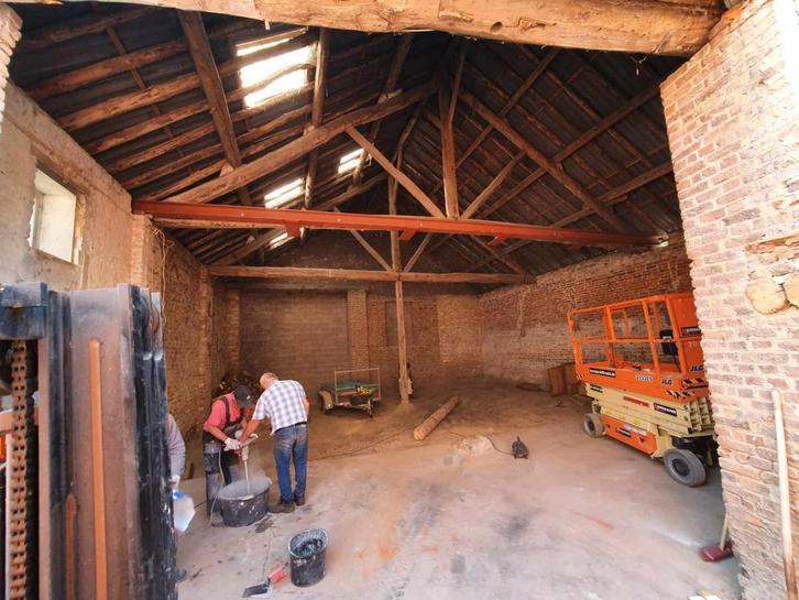 Muuren afkapen en poutrel plaatsen 0466445657, Bricolage & Construction, Électricité & Câbles, Enlèvement ou Envoi