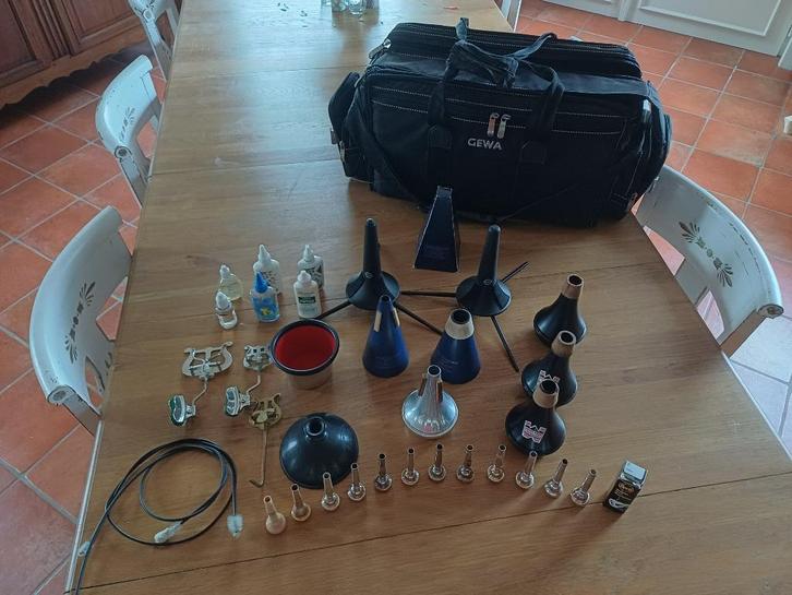 Trompetaccessoire, Muziek en Instrumenten, Blaasinstrumenten | Trompetten, Zo goed als nieuw, Ophalen of Verzenden