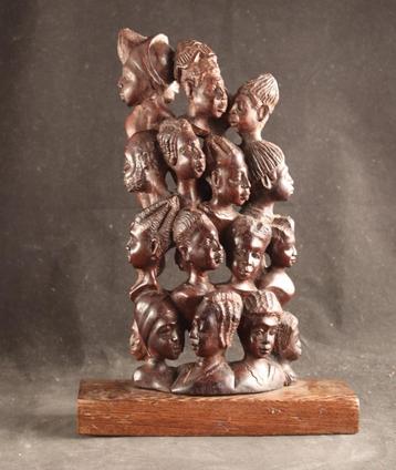 Mooi Afrikaans 'Tree of life' sculptuur beschikbaar voor biedingen