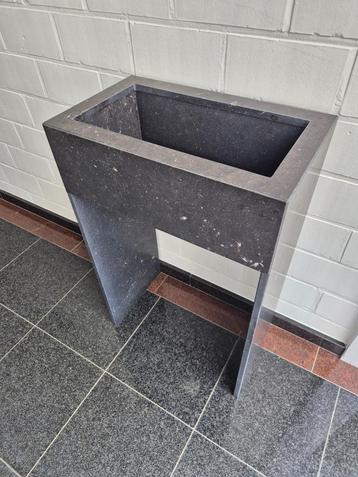 Wastafel Belgische blauwe steen beschikbaar voor biedingen