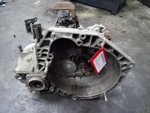VERSNELLINGSBAK Alfa Romeo 147 (937) (01-2000/03-2010), Auto-onderdelen, Transmissie en Toebehoren, Alfa Romeo, Gebruikt