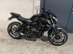 Yamaha MT07 bomvol opties en verlaagd! (bj 2020), Motoren, 700 cc, Bedrijf, Meer dan 35 kW, Overig