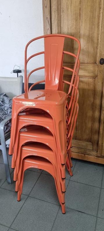 chaises bistro en métal beschikbaar voor biedingen