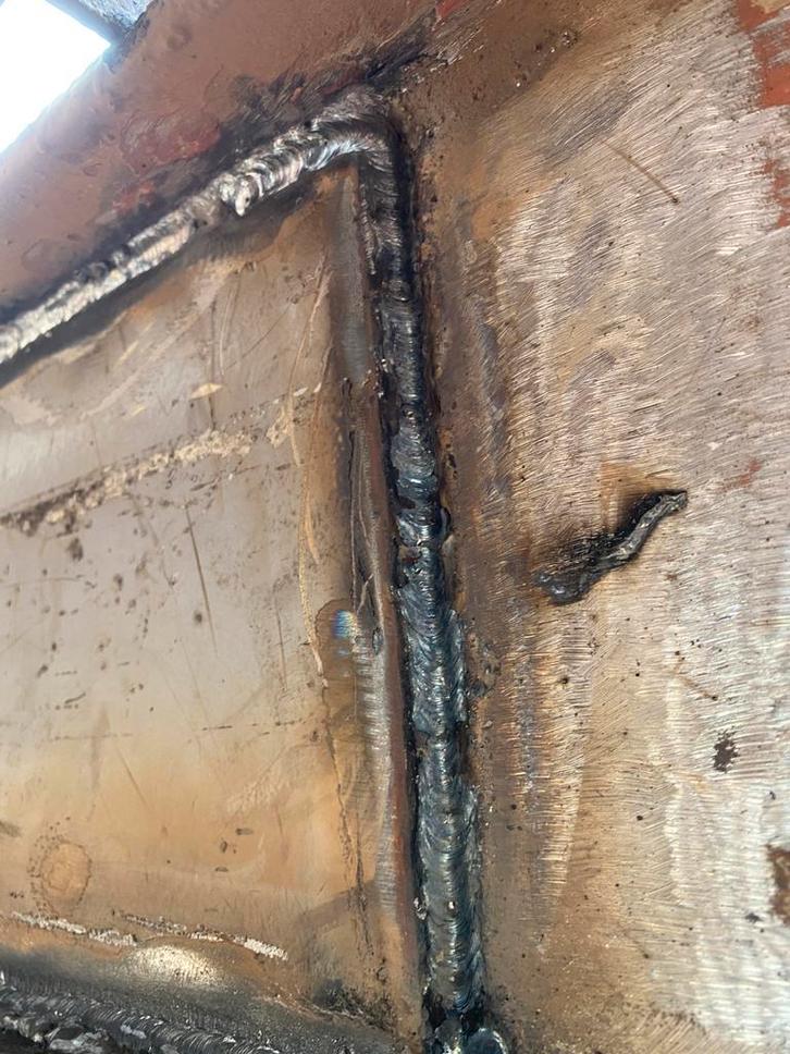 Freelance lasser — reparaties, metalen constructies, Doe-het-zelf en Bouw, Dakpannen en Dakbedekking, Zo goed als nieuw, Ophalen of Verzenden