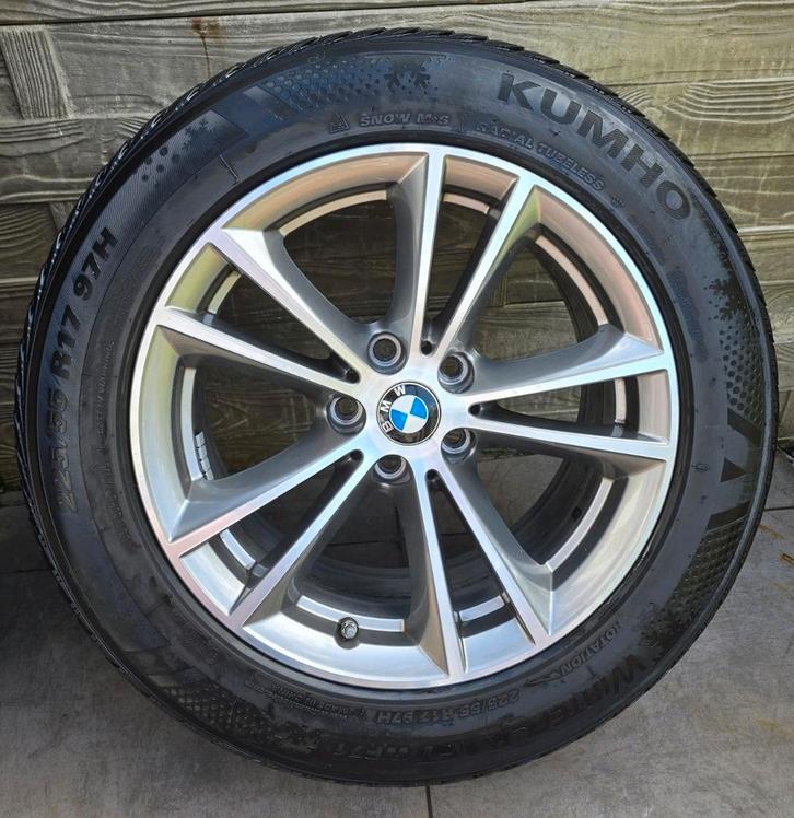 Originele BMW velgen en banden set zo goed als nieuw., Auto-onderdelen, Banden en Velgen, Band(en), Winterbanden, 17 inch, 225 mm
