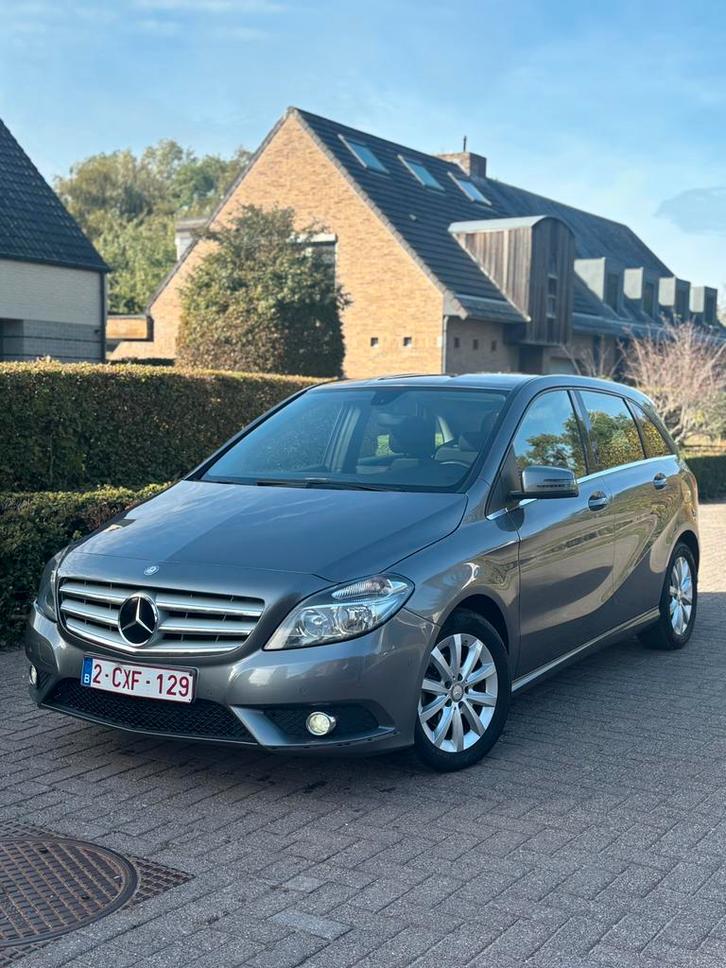 Mercedes benz   B180 cdi automaat, Auto's, Mercedes-Benz, Particulier, Diesel, Euro 5, 4 deurs, Automaat, Zilver of Grijs, Zwart