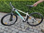 Trek Marlin 5 mountenbike, Fietsen en Brommers, Ophalen, Zo goed als nieuw, Dames, Trek