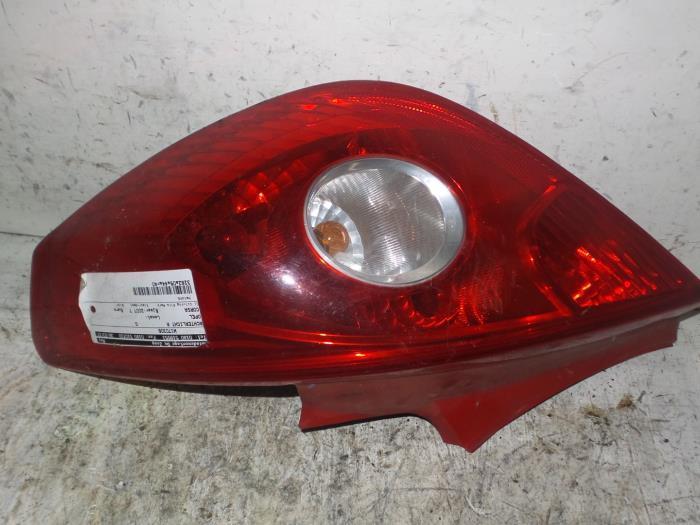 Achterlicht rechts van een Opel Corsa, Auto-onderdelen, Verlichting, Opel, Gebruikt, 3 maanden garantie, Ophalen of Verzenden