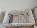 Babybed huis van de wereld + kinderhouten matras 120x60, Ophalen, Gebruikt, Minder dan 140 cm, Matras